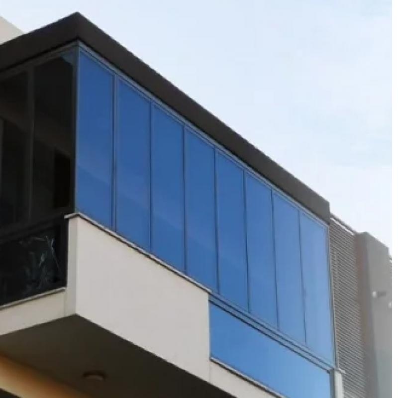 Piramit Cam Balkon